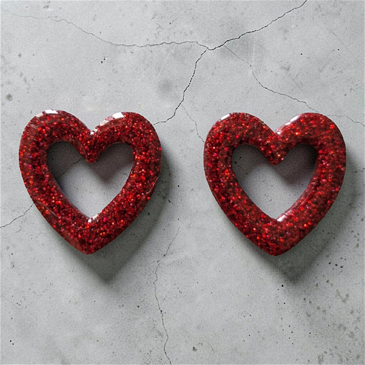 Ginette (mini paillettes rouges)