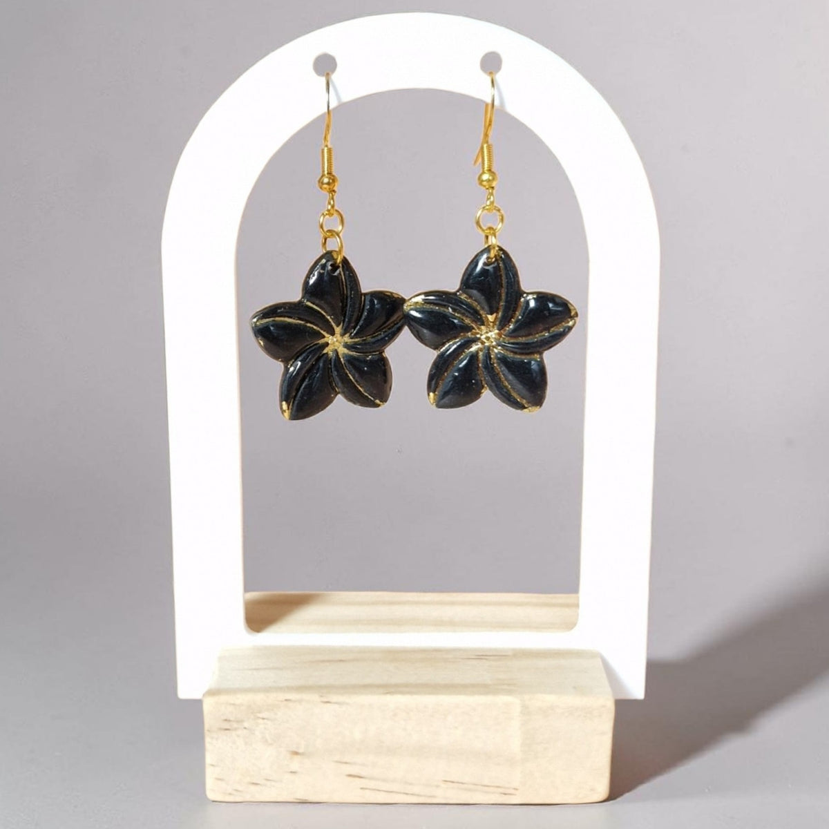 "Fleurs noires & or"