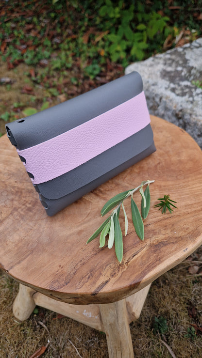 Etui minimaliste (gris et rose)